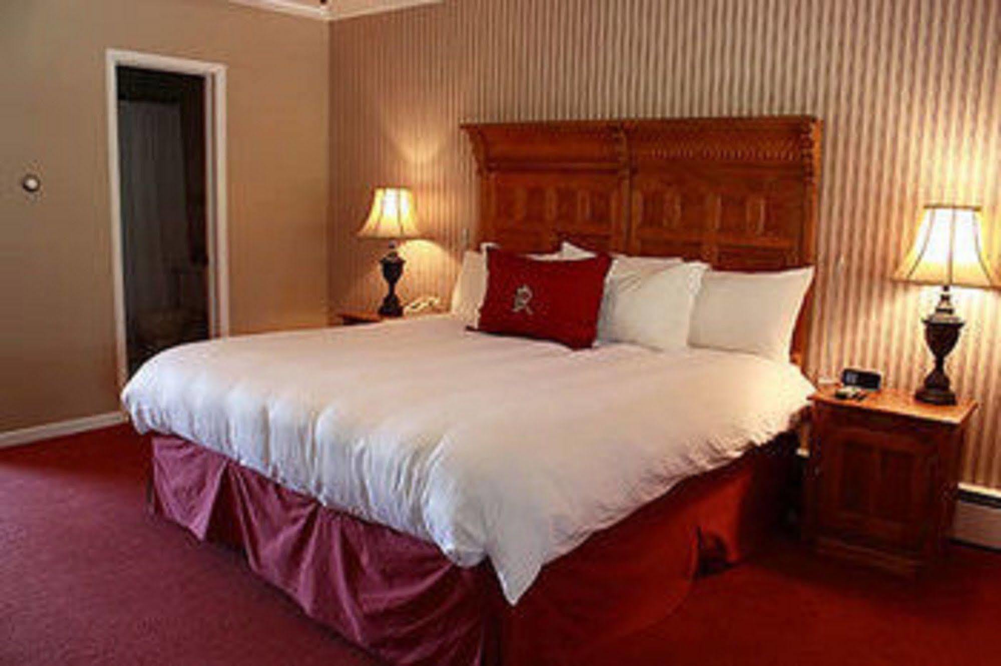 The Historic Redstone Inn エクステリア 写真