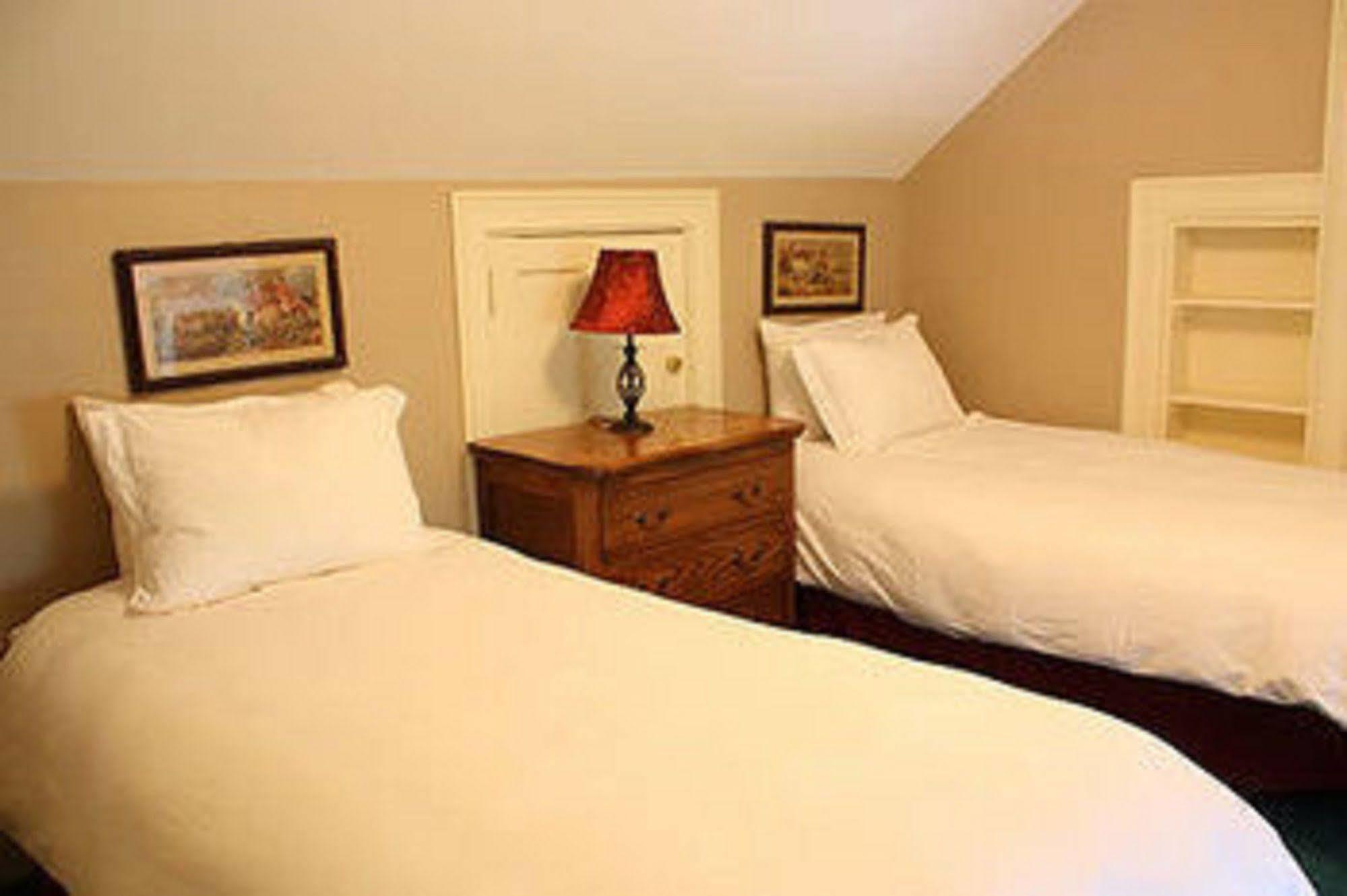 The Historic Redstone Inn エクステリア 写真